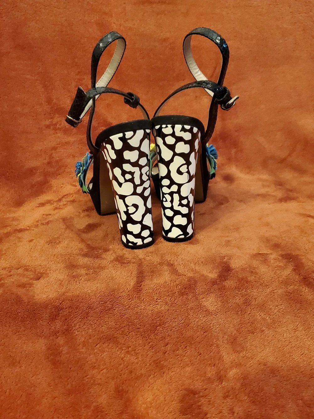 BETSEY JOHNSON Black Floral Embellished Open-Toe Heels